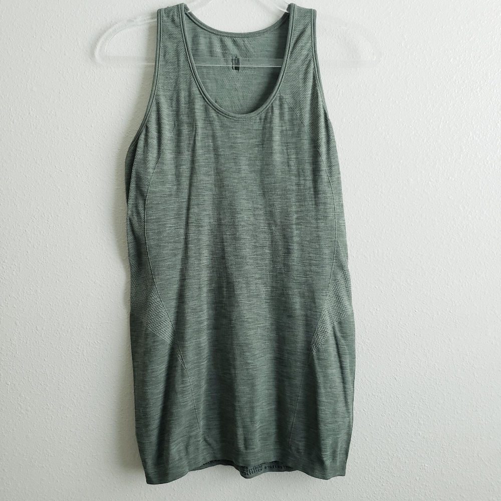 Sweaty Betty London Racerback Textured Sports Top